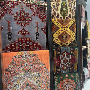 قالیشویی فرش دستباف در آجودانیه